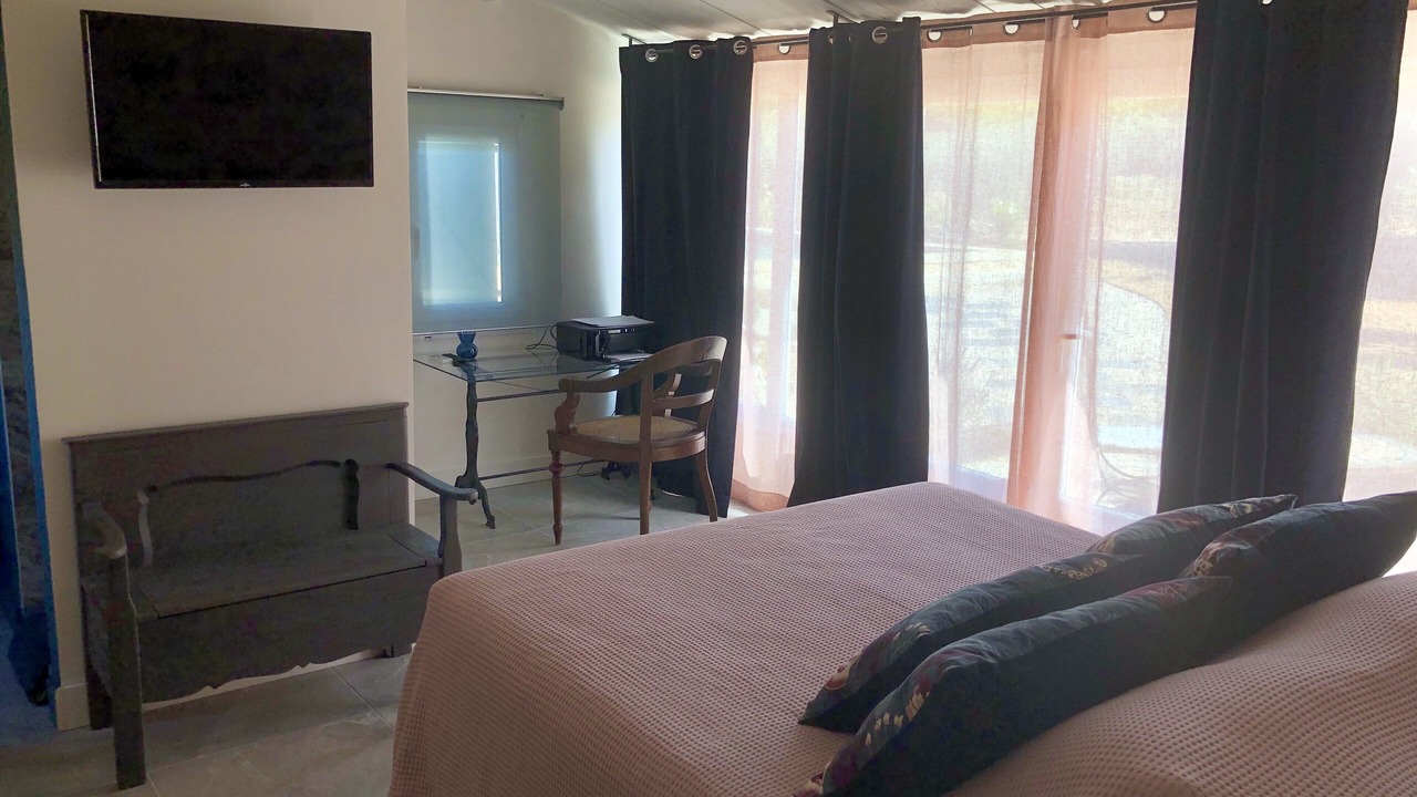 Photo of Bedroom in St.-Remy-de-Provence