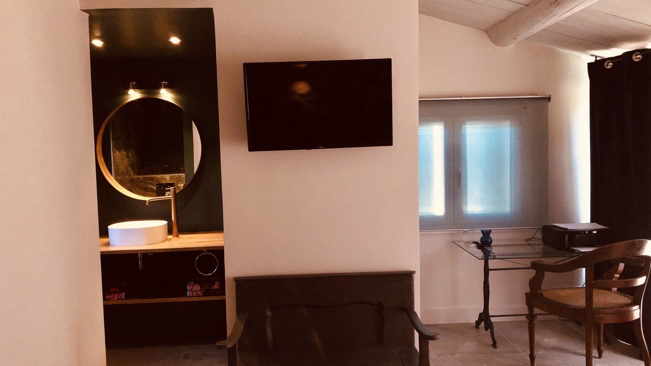 Photo of Bedroom in St.-Remy-de-Provence