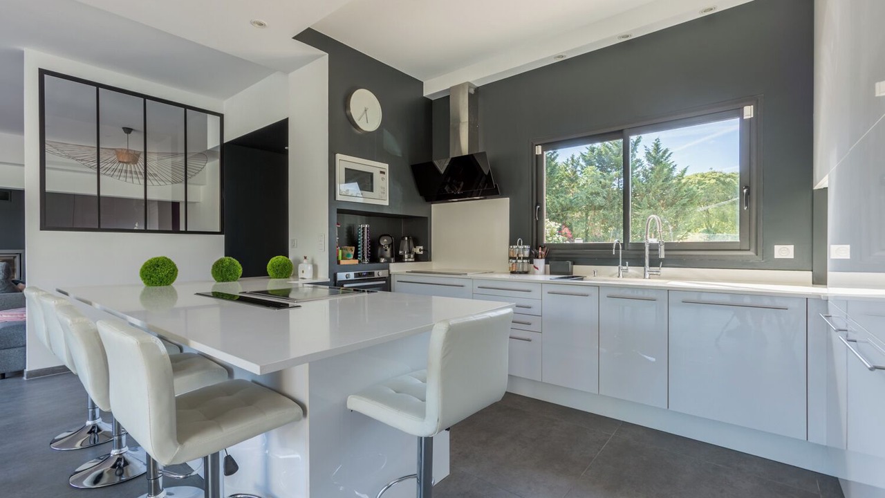 Photo of Kitchen in Le Puy-Sainte-Reparade