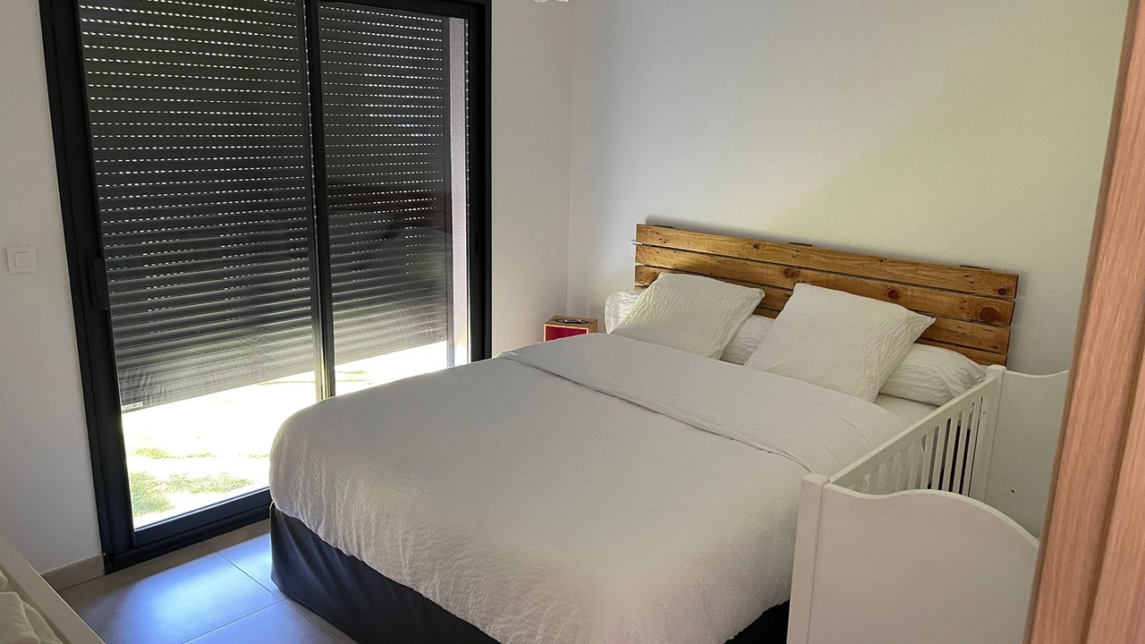 Photo of Bedroom in Cuges-les-Pins
