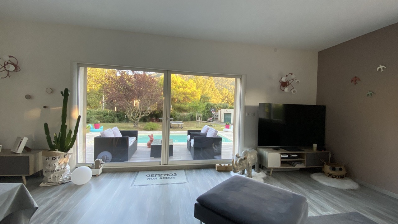 Photo of Livingroom in Gemenos