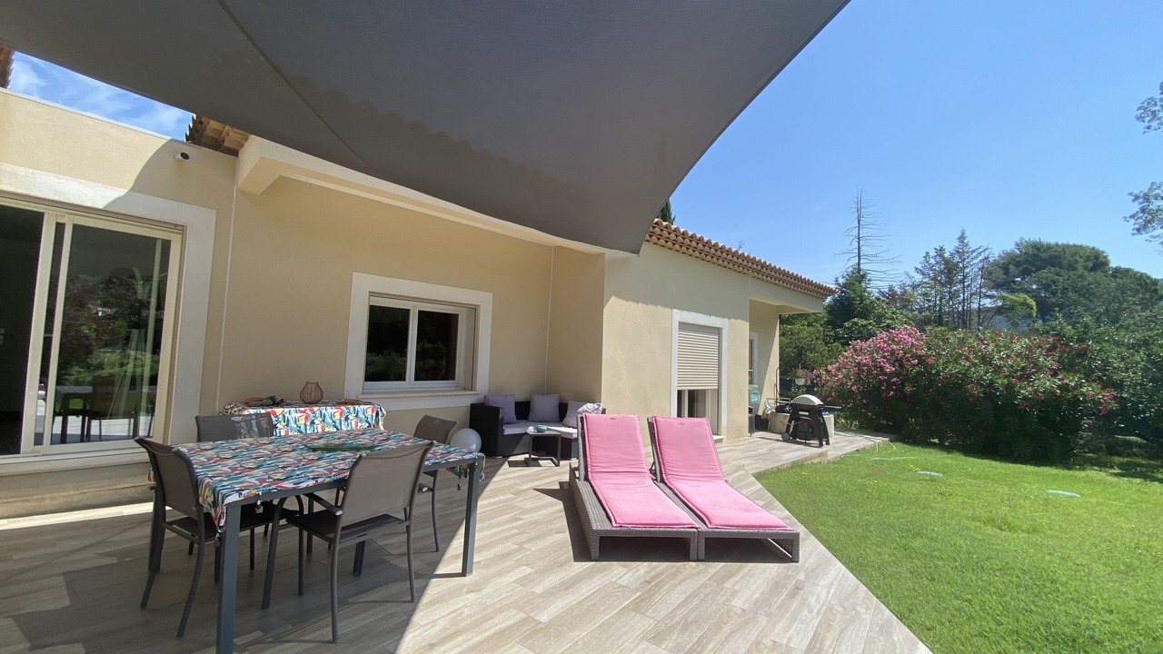 Photo of Outdoor in Gemenos