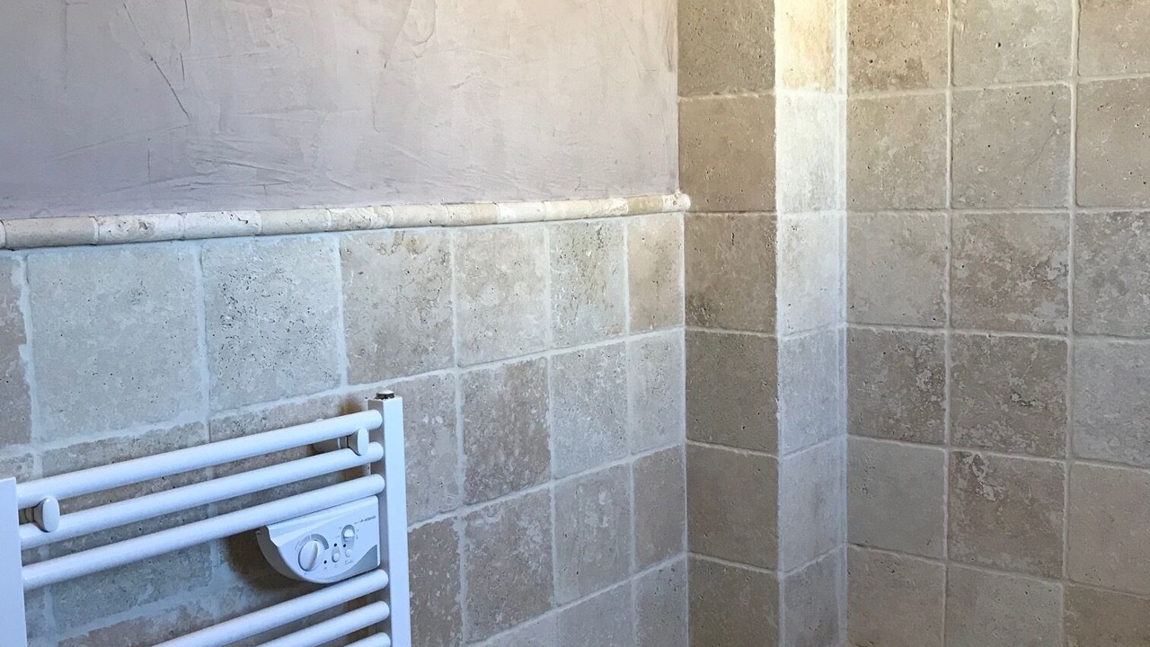 Photo of Bathroom in St.-Remy-de-Provence