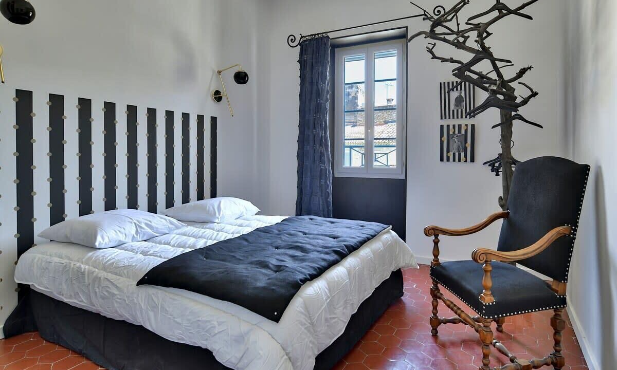 Photo of Bedroom in Maussane