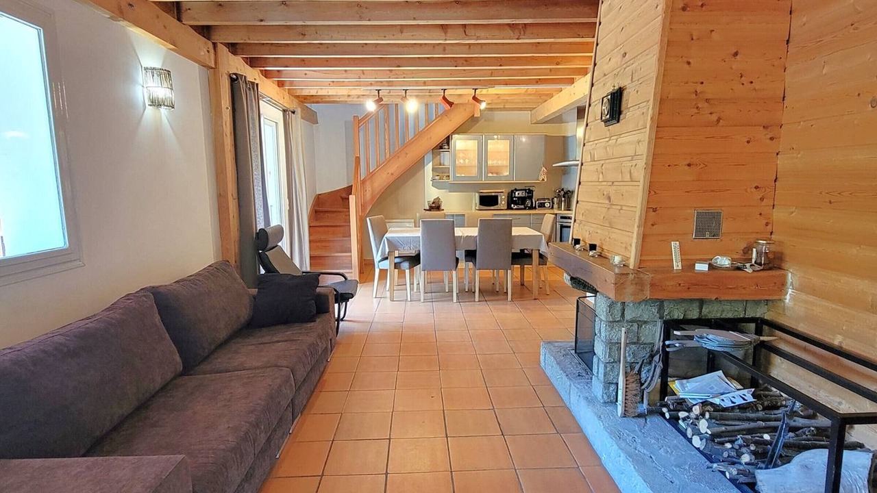 Photo of Livingroom in Saint-Michel-de-Chaillol