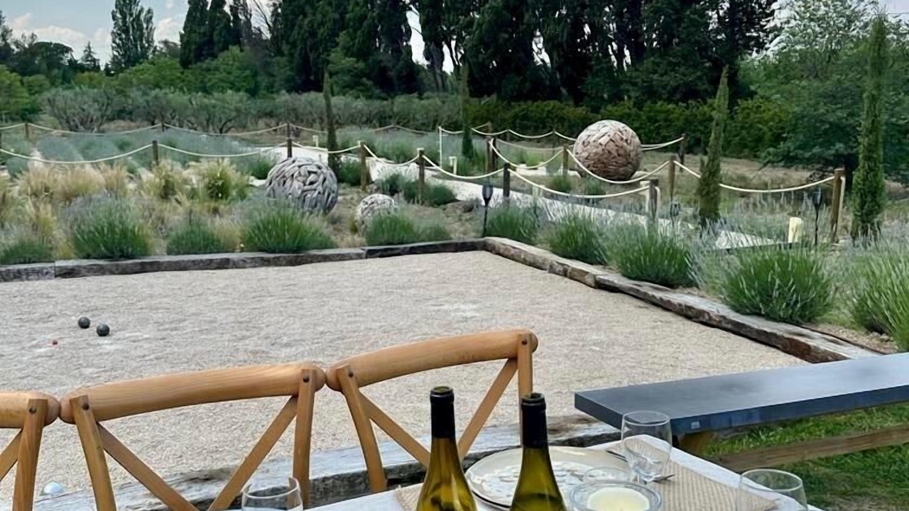 Photo of Outdoor in Eyragues