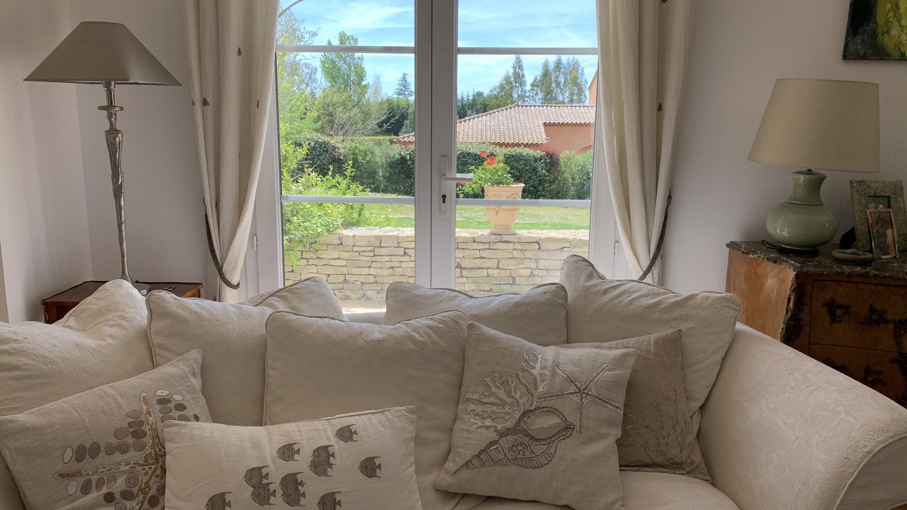 Photo of Livingroom in Eguilles