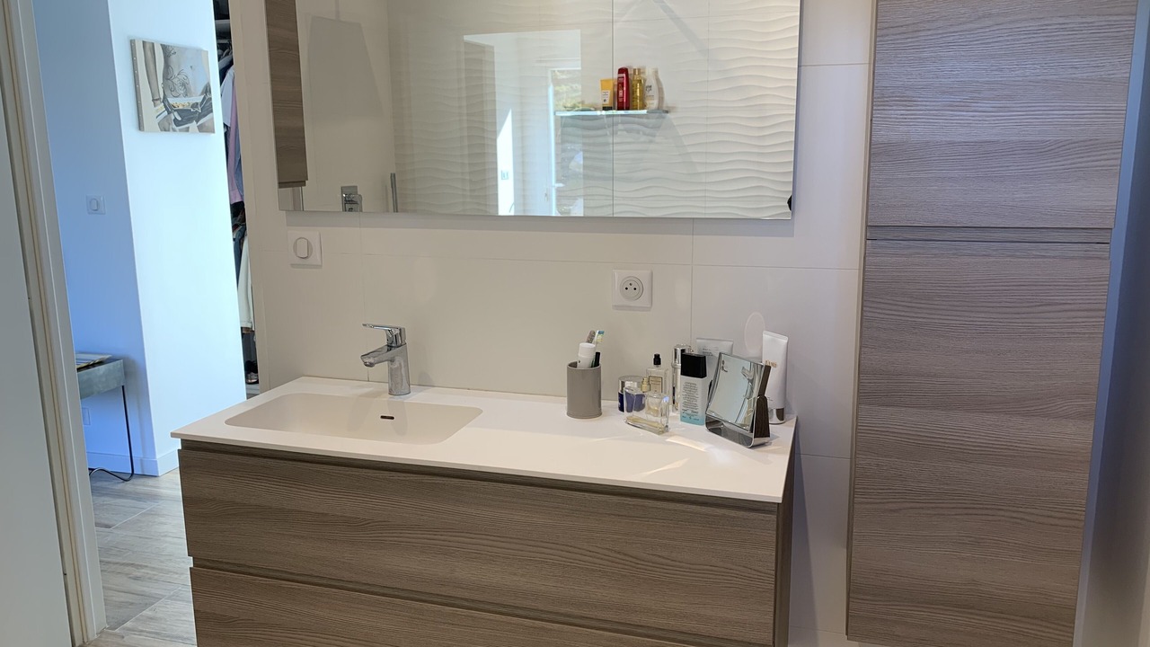 Photo of Bathroom in Eguilles