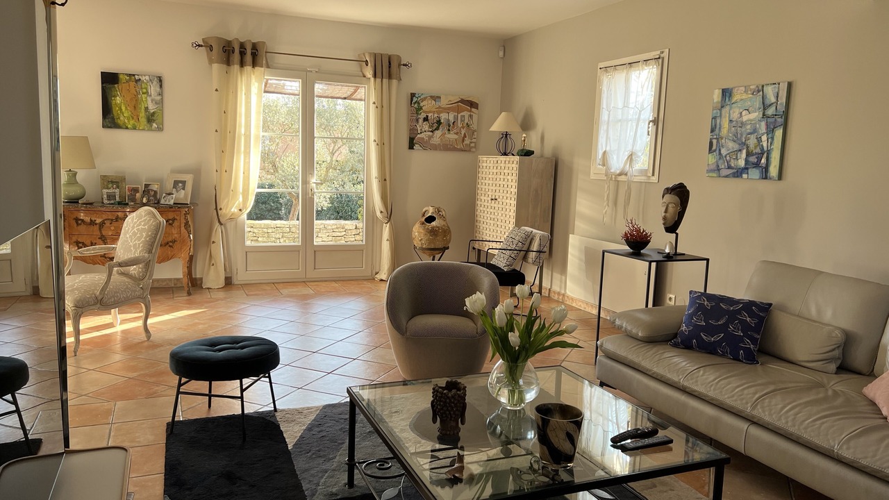 Photo of Livingroom in Eguilles