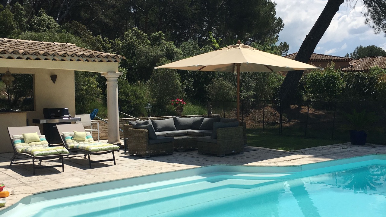Photo of Outdoor in Eguilles