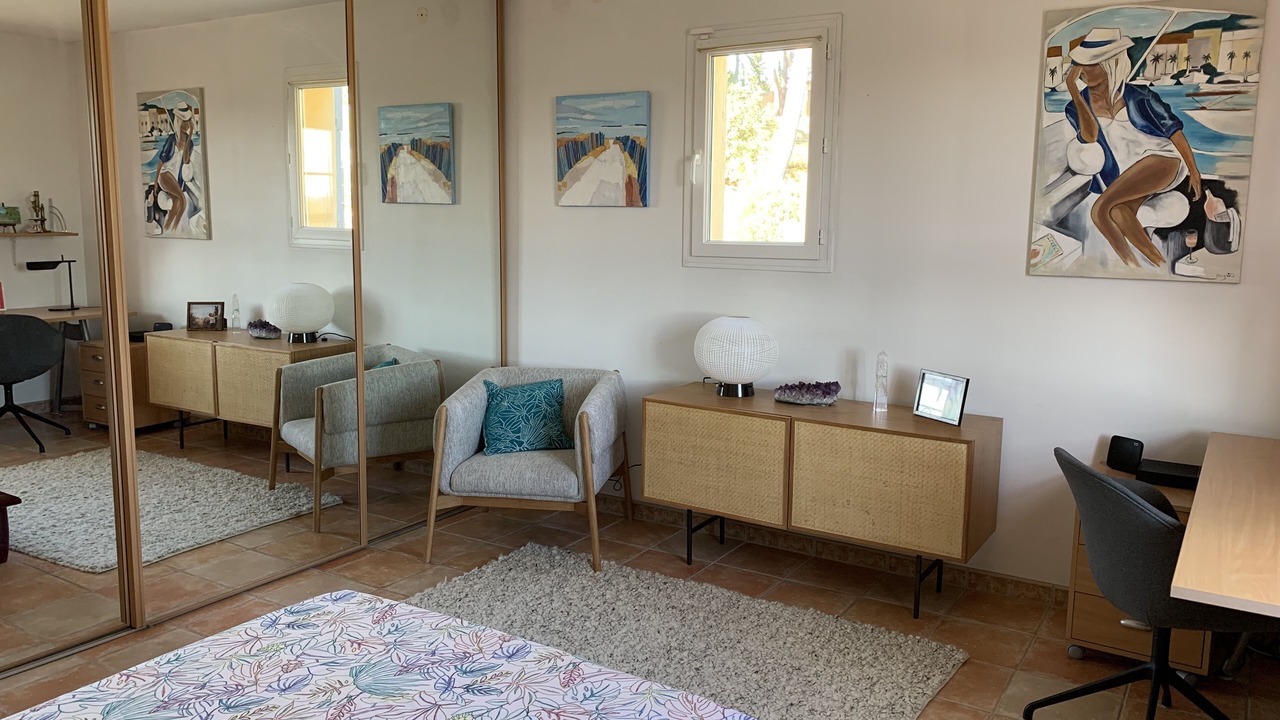 Photo of Bedroom in Eguilles