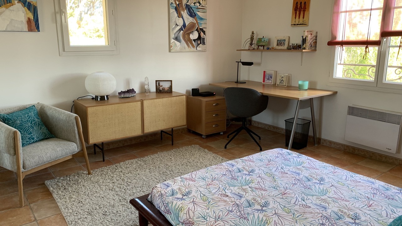 Photo of Bedroom in Eguilles