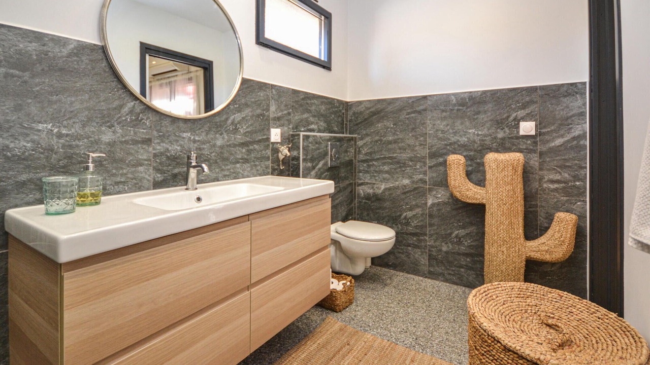 Photo of Bathroom in Berre-l'Etang