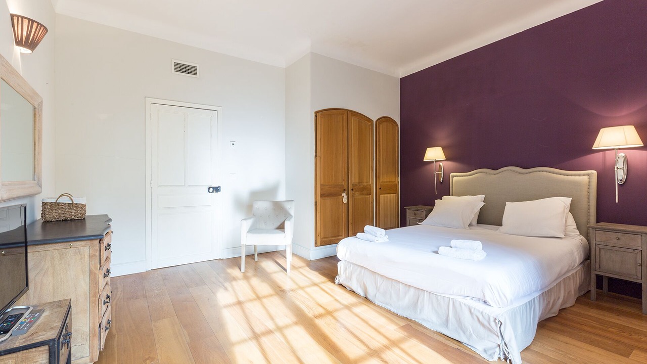 Photo of Bedroom in Aix-en-Provence Historic Centre