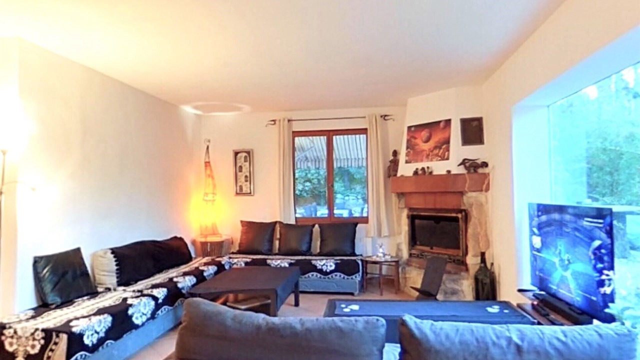 Photo of Livingroom in Mimet