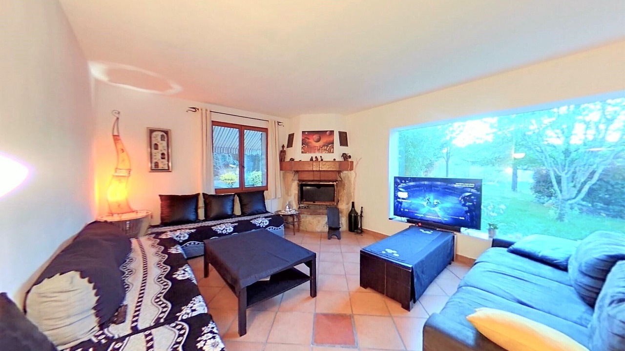 Photo of Livingroom in Mimet