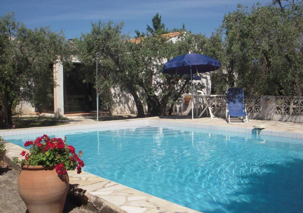 Photo of Outdoor in Arles