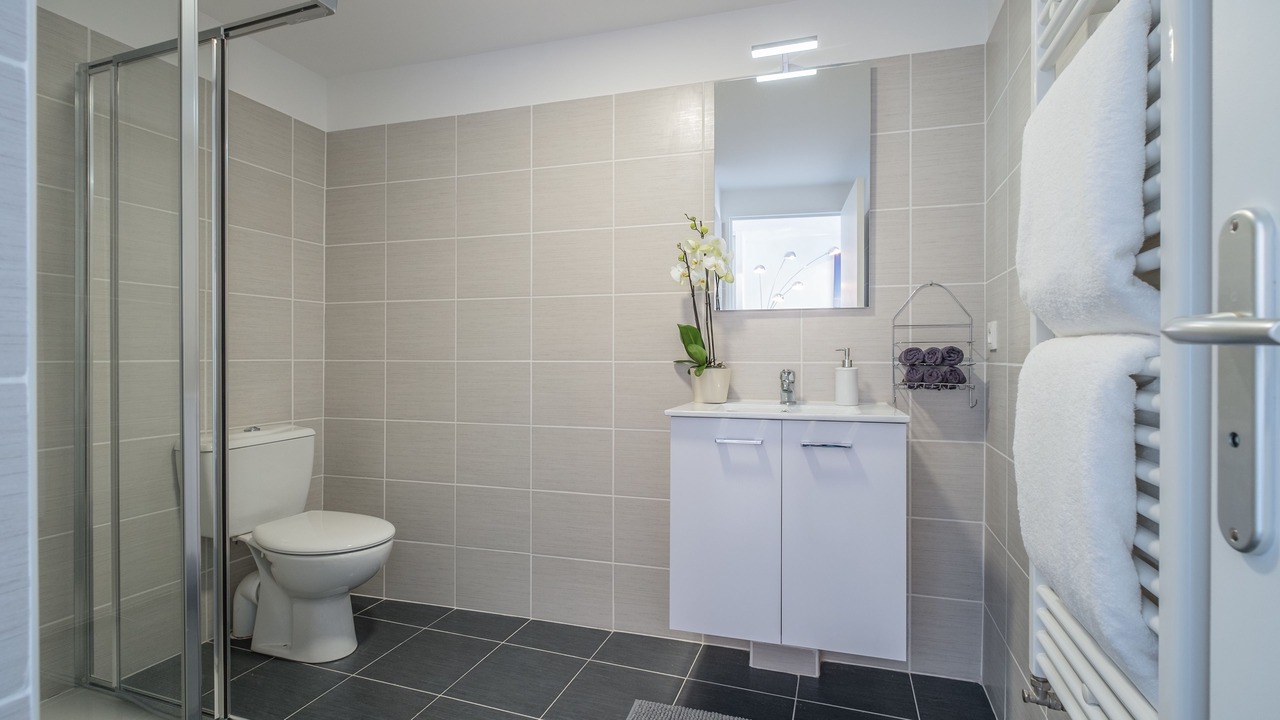 Photo of Bathroom in Mandelieu-La-Napoule