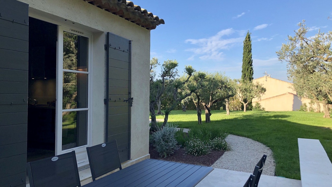 Photo of Patio Balcony in Eyragues