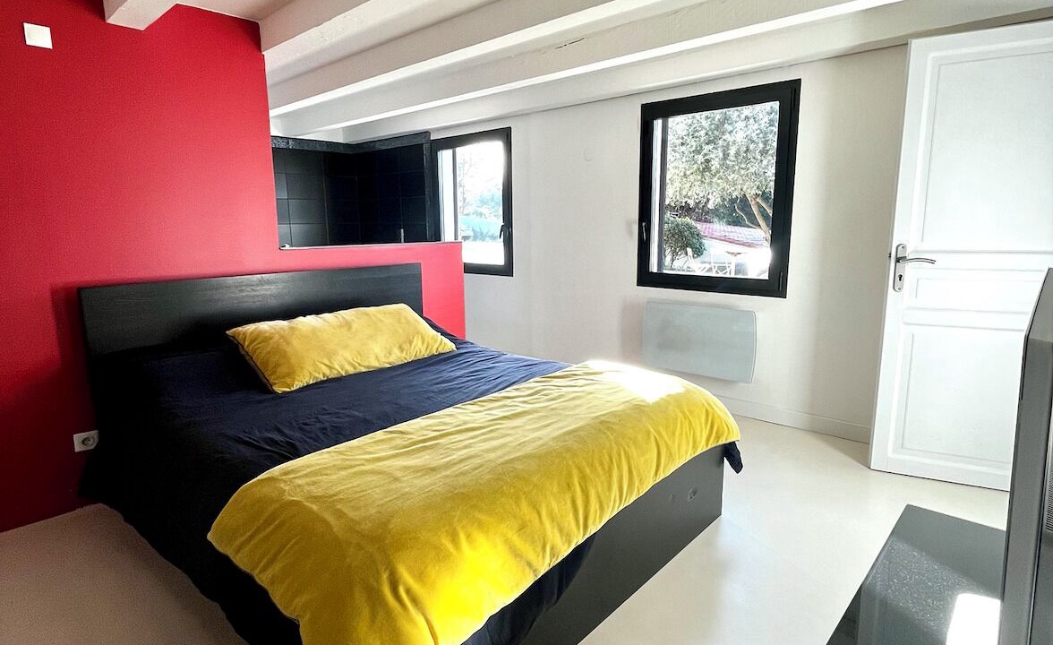Photo of Bedroom in Aubagne