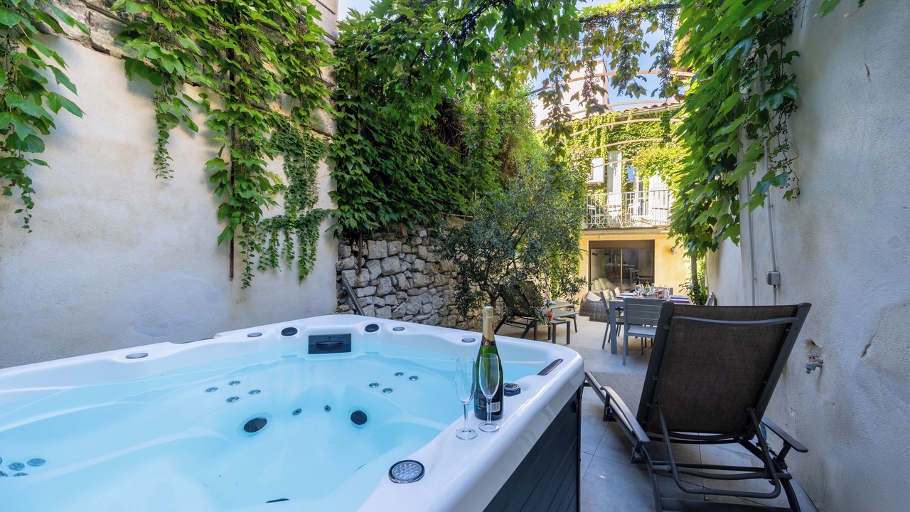 Photo of Patio Balcony in Avignon City Centre