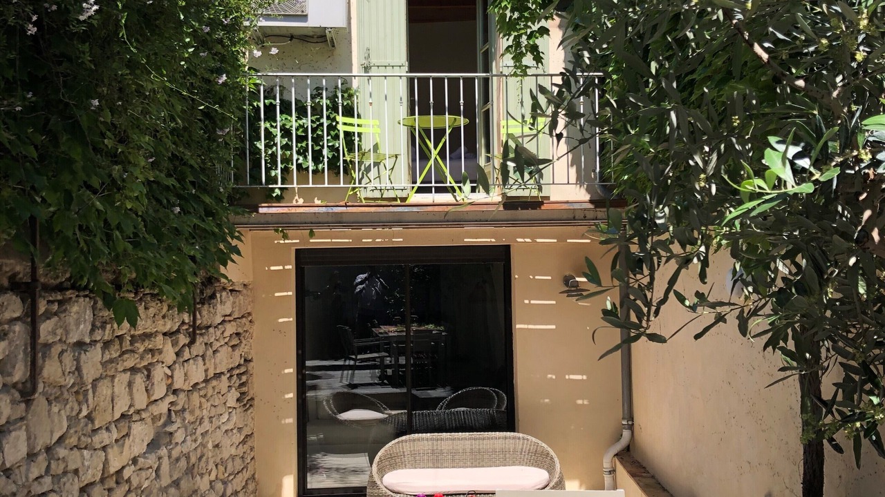 Photo of Outdoor in Avignon City Centre