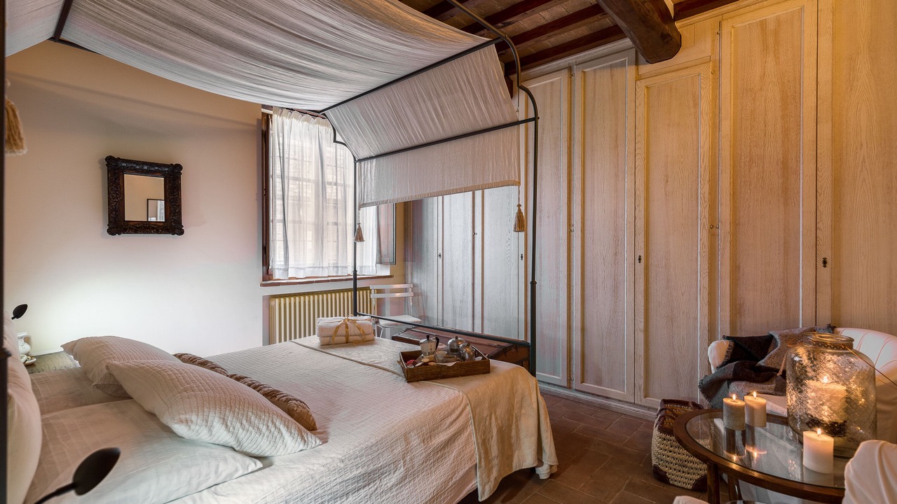 Photo of Bedroom in Cortona