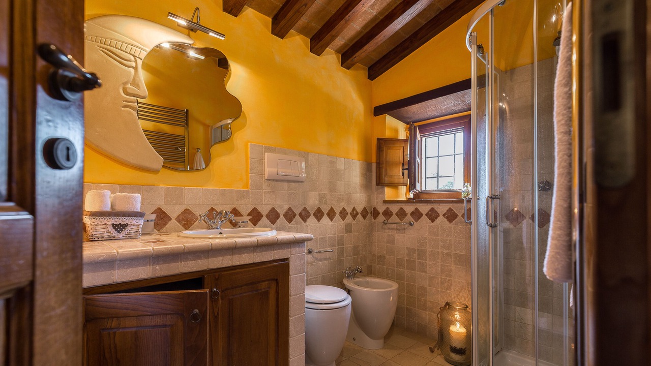 Photo of Bathroom in Cortona
