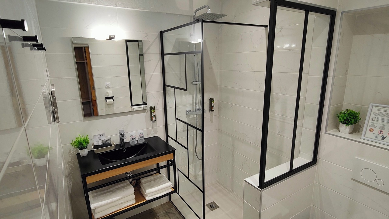 Photo of Bathroom in Saintes-Maries-de-la-Mer