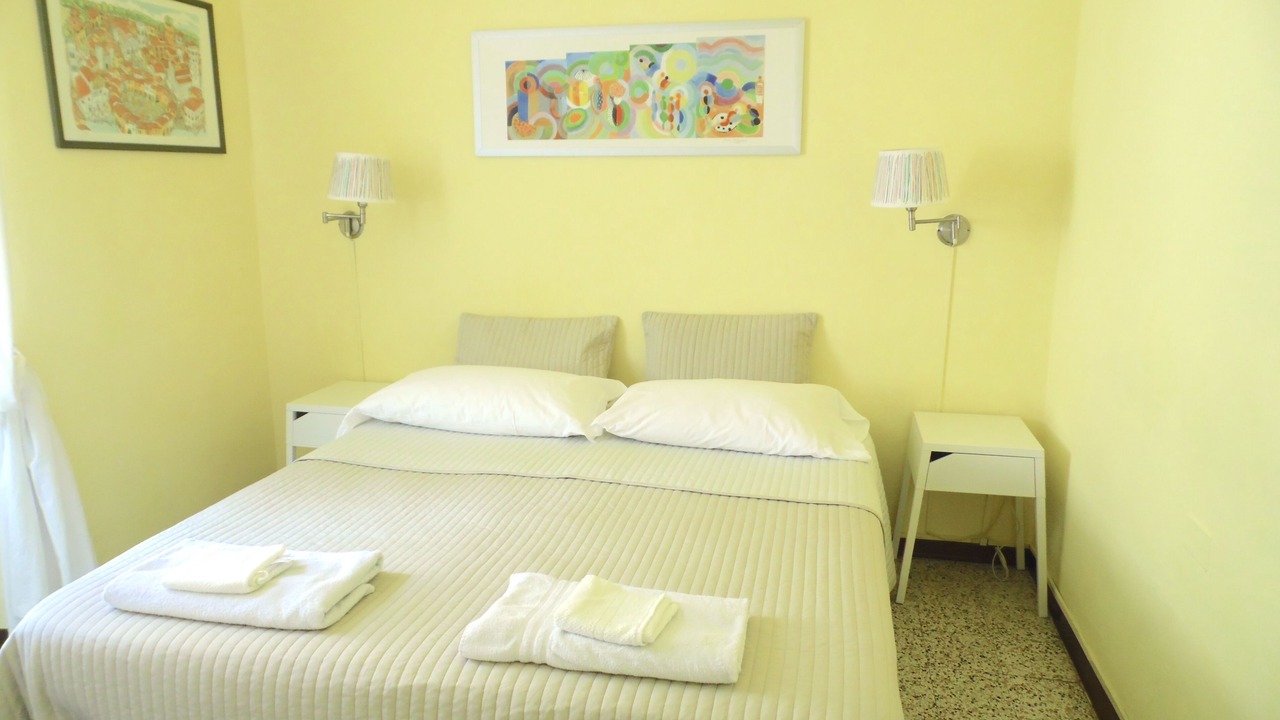 Photo of Bedroom in Lucca Historical Center