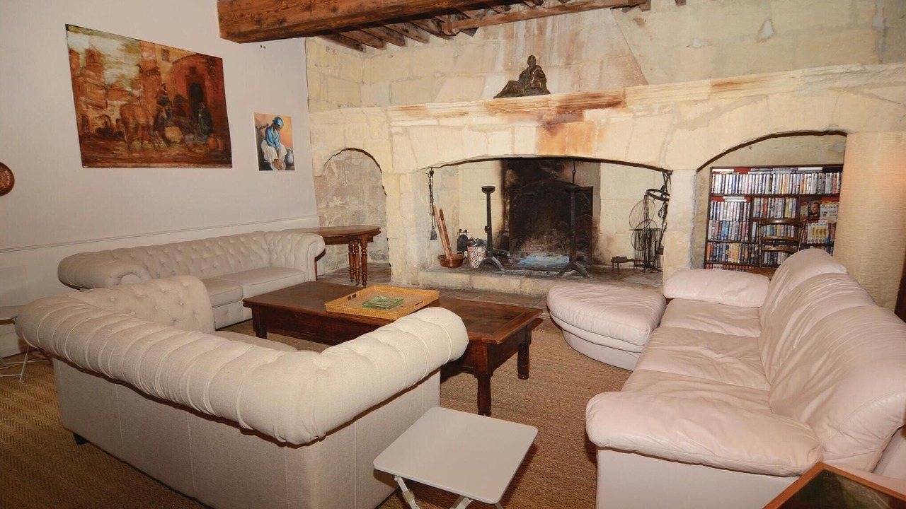 Photo of Bedroom in Albaron