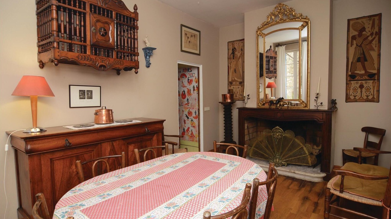 Photo of Bedroom in Albaron