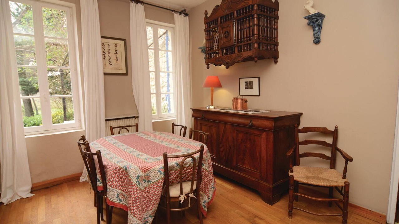 Photo of Bedroom in Albaron