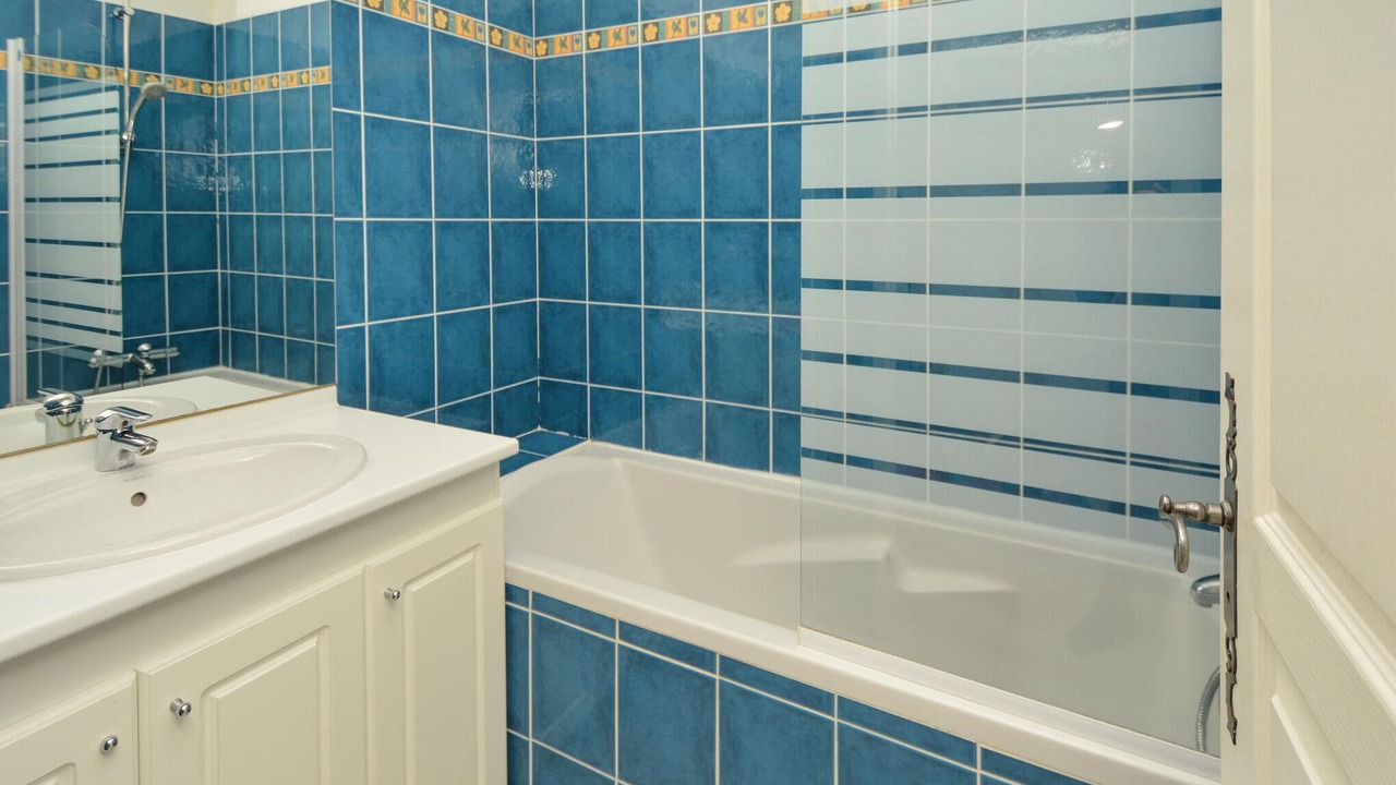 Photo of Bathroom in Aigues-Mortes