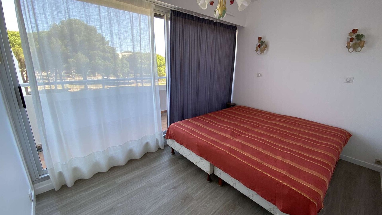 Photo of Bedroom in Le Grau-Du-Roi
