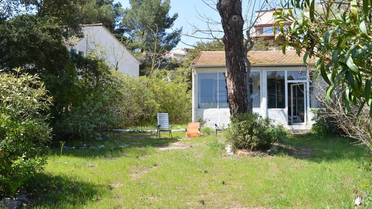 Photo of Outdoor in Saint-Pierre-la-Mer