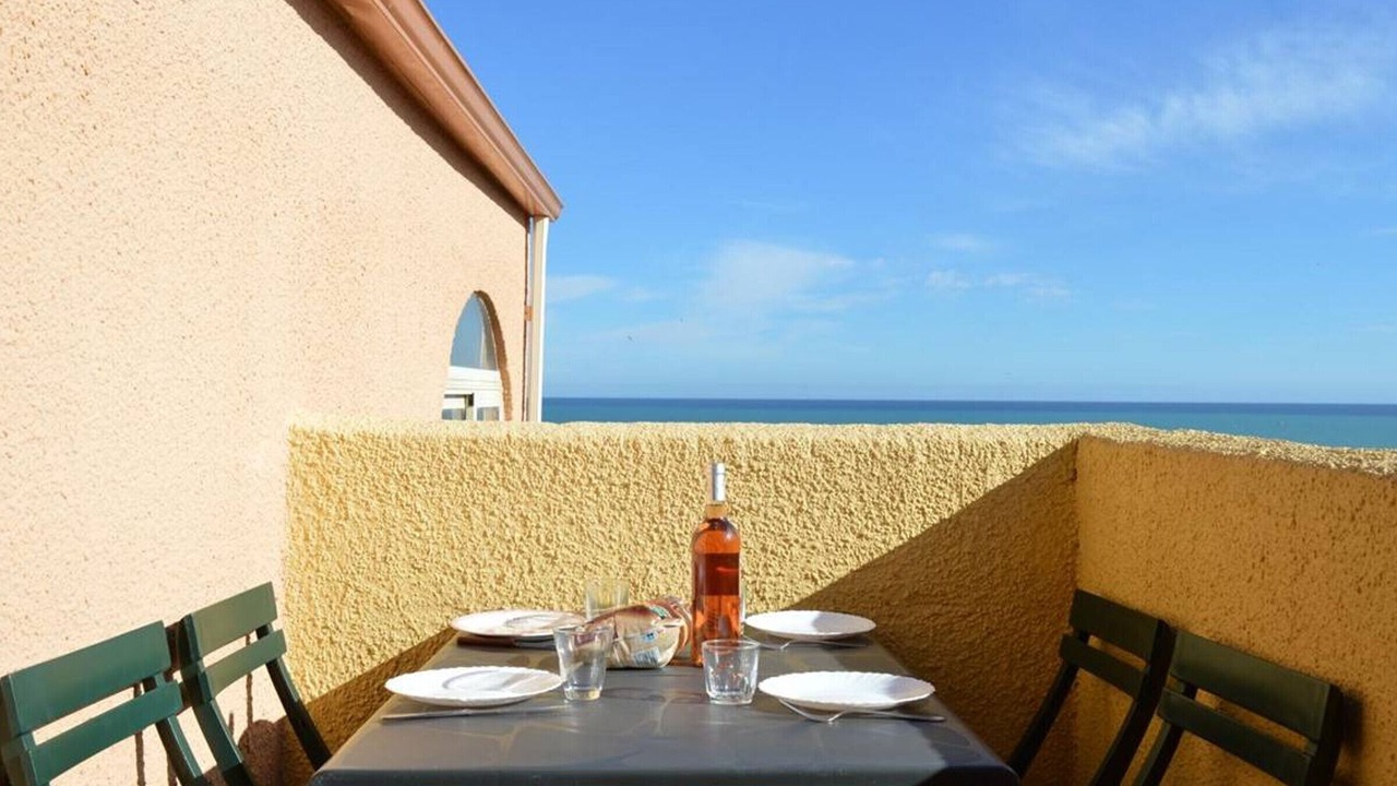 Photo of Outdoor in Saint-Pierre-la-Mer