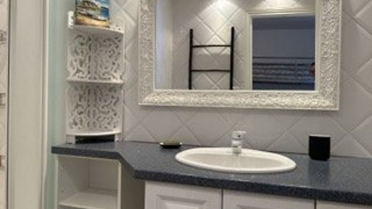 Photo of Bathroom in Banyuls-sur-Mer