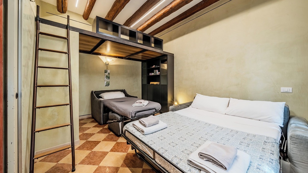 Photo of Bedroom in Dorsoduro
