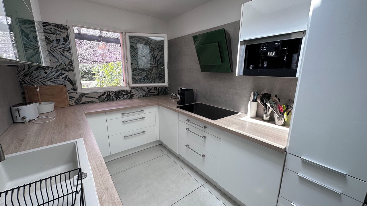 Photo of Kitchen in Lambesc