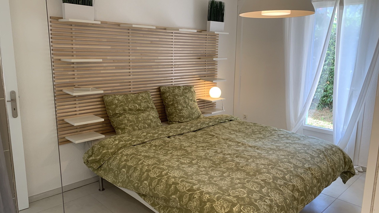 Photo of Bedroom in Lambesc
