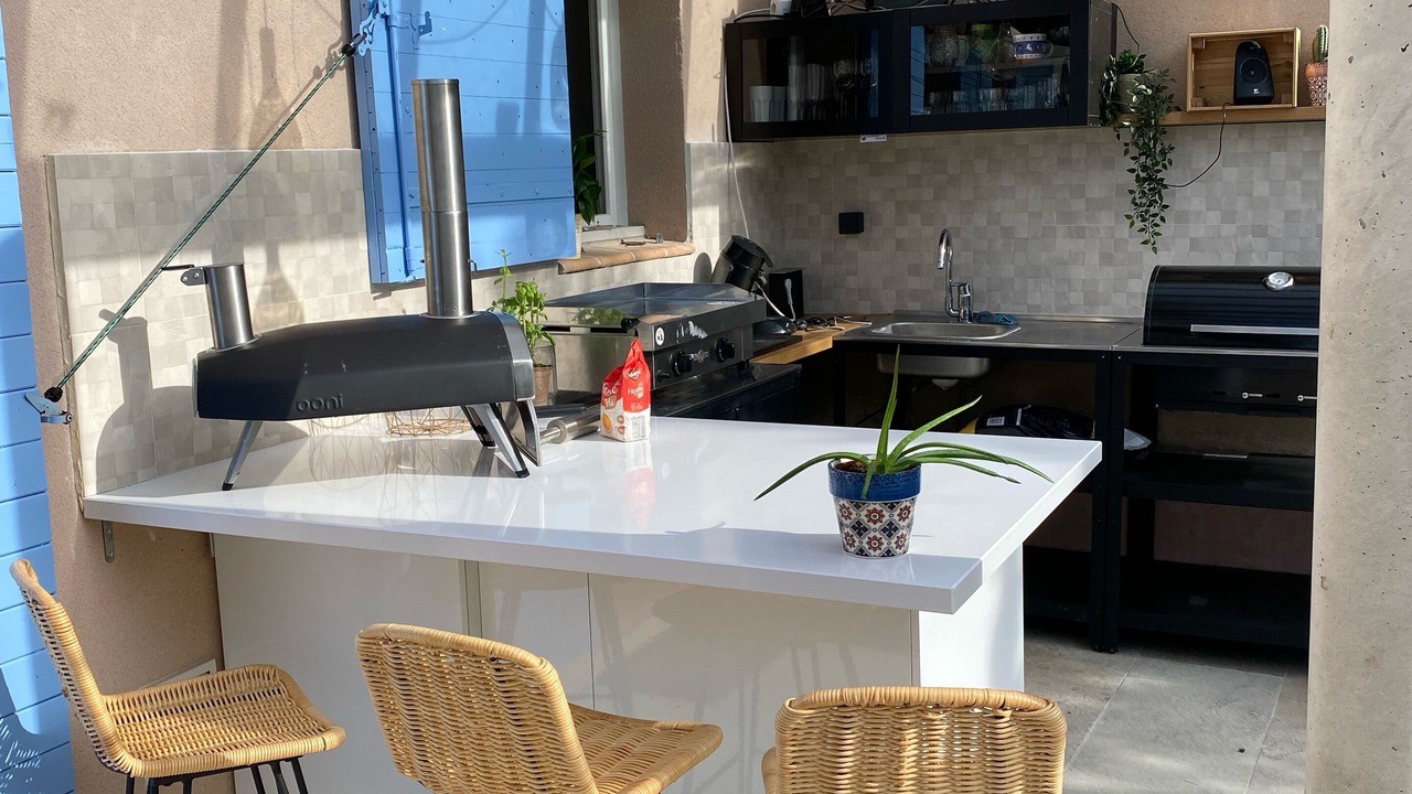 Photo of Outdoor in Lambesc