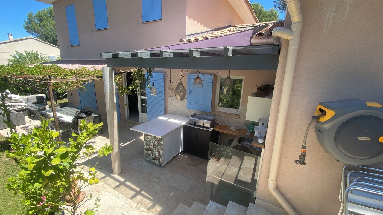 Photo of Outdoor in Lambesc