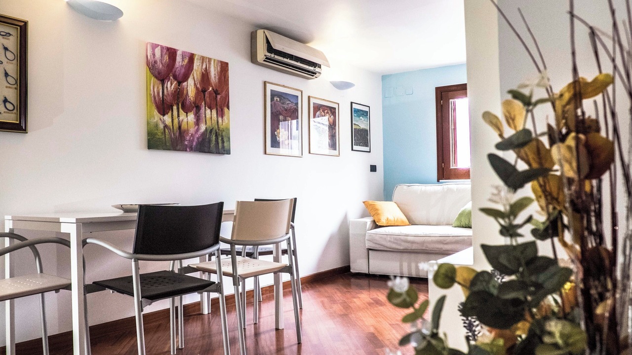 Photo of Livingroom in Old Town
