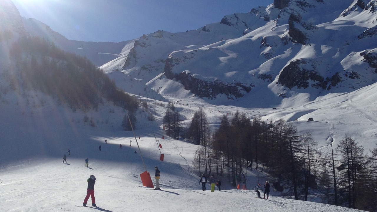 Photo of Others in Allos