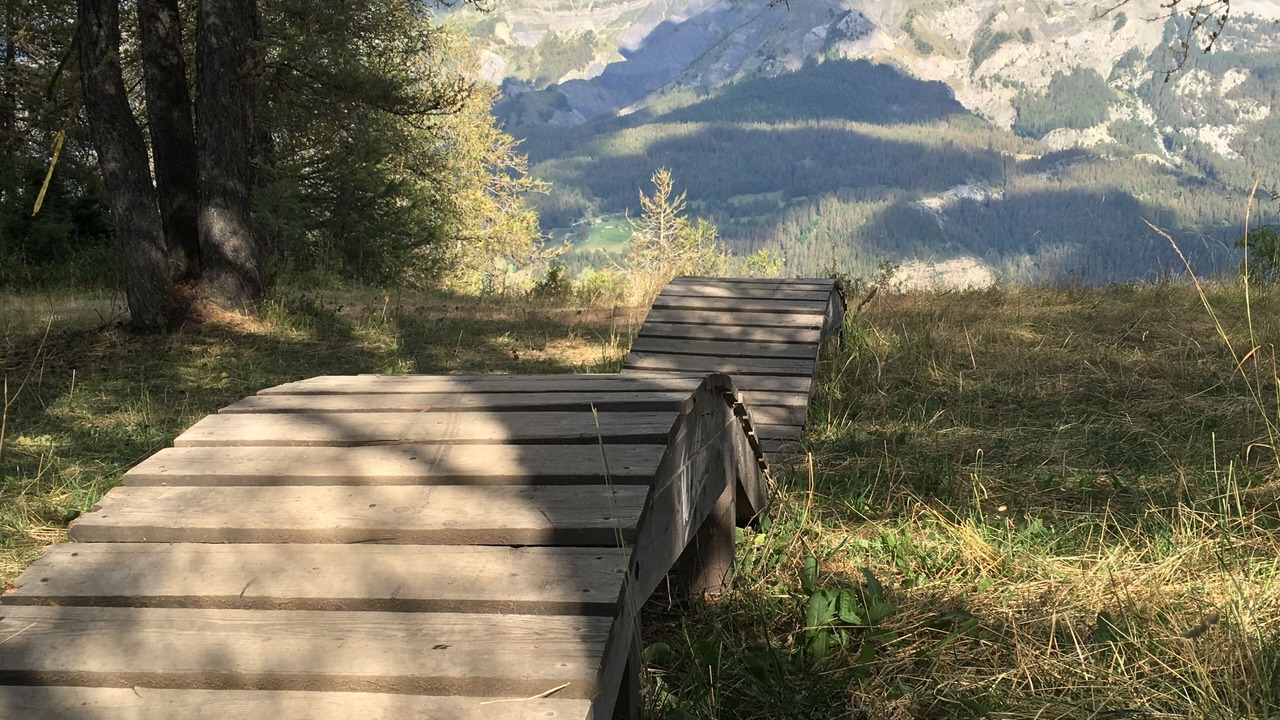 Photo of Others in Allos