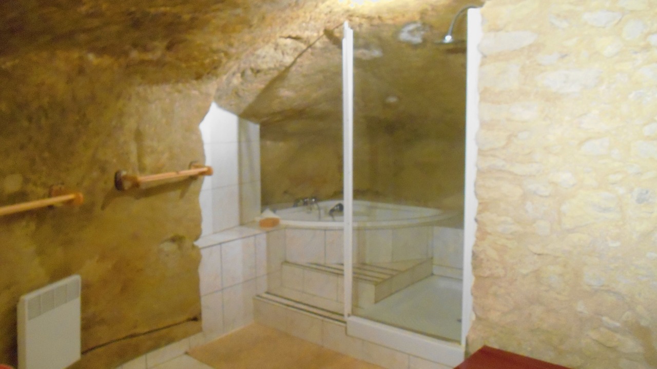 Photo of Bathroom in Cabrieres-dʼAigues