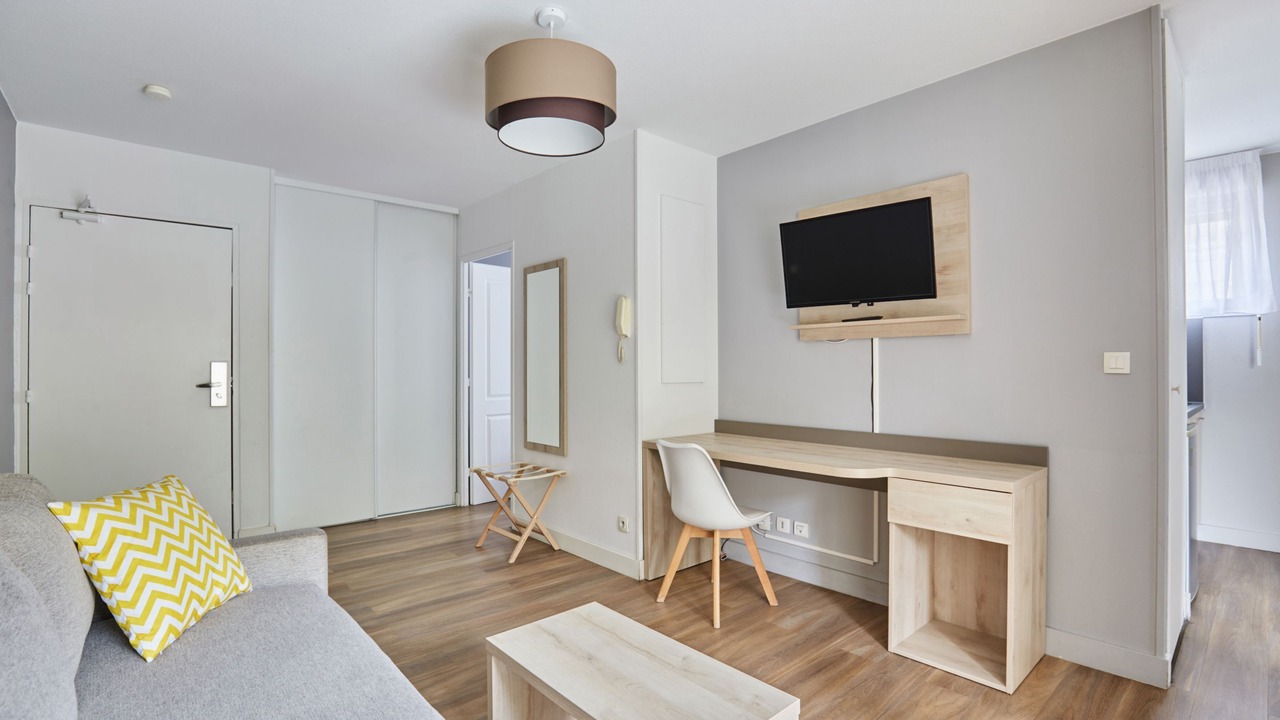 Photo of Bedroom in Aix-en-Provence
