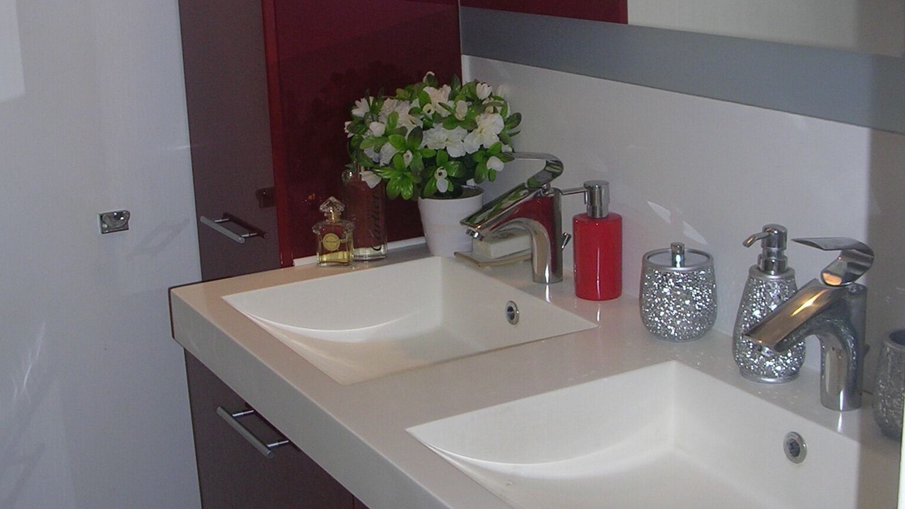 Photo of Bathroom in Carnot