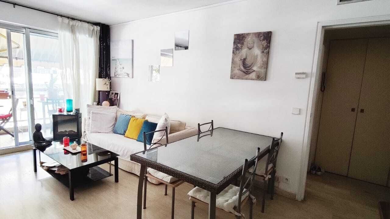 Photo of Livingroom in Carnot